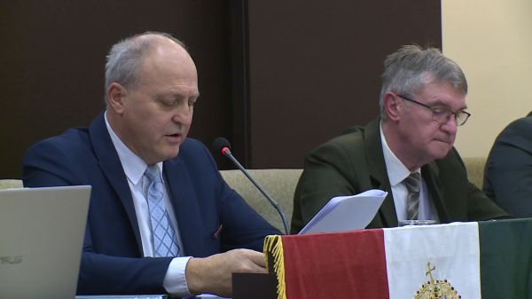 Képviselő-testületi ülés Kapuváron