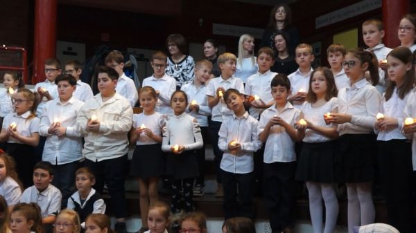 Karácsonyi műsor a kapuvári Széchenyiben