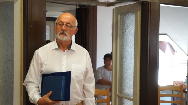 Cziráky Margit díjat kapott Dr. Winiczai Zoltán, a Csornai Margit Kórház volt főigazgatója
