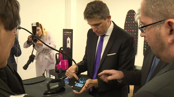 Átadták a Laurastar új javítócsarnokát Kapuváron