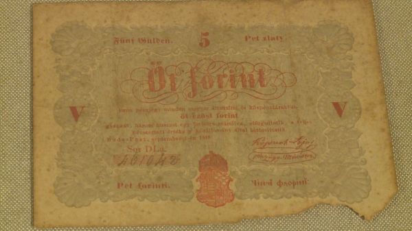 Múzeumi percek - eredeti Kossuth-bankók a Csornai Múzeumban